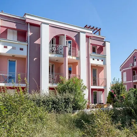 Appartamento 350 Meter Zum Mit Wifi, Klima Baška