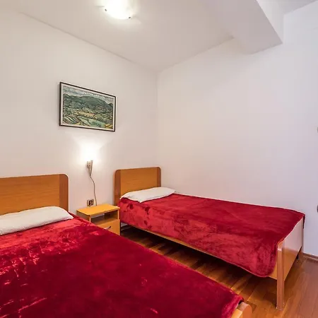 Apartment 350 Meter Zum Mit Wifi, Klima *